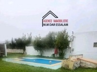 maison avec un studio et un piscine maison avec un studio et un piscine